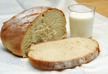Хлеб в мультиварке «Редмонд» (белый, ржаной)